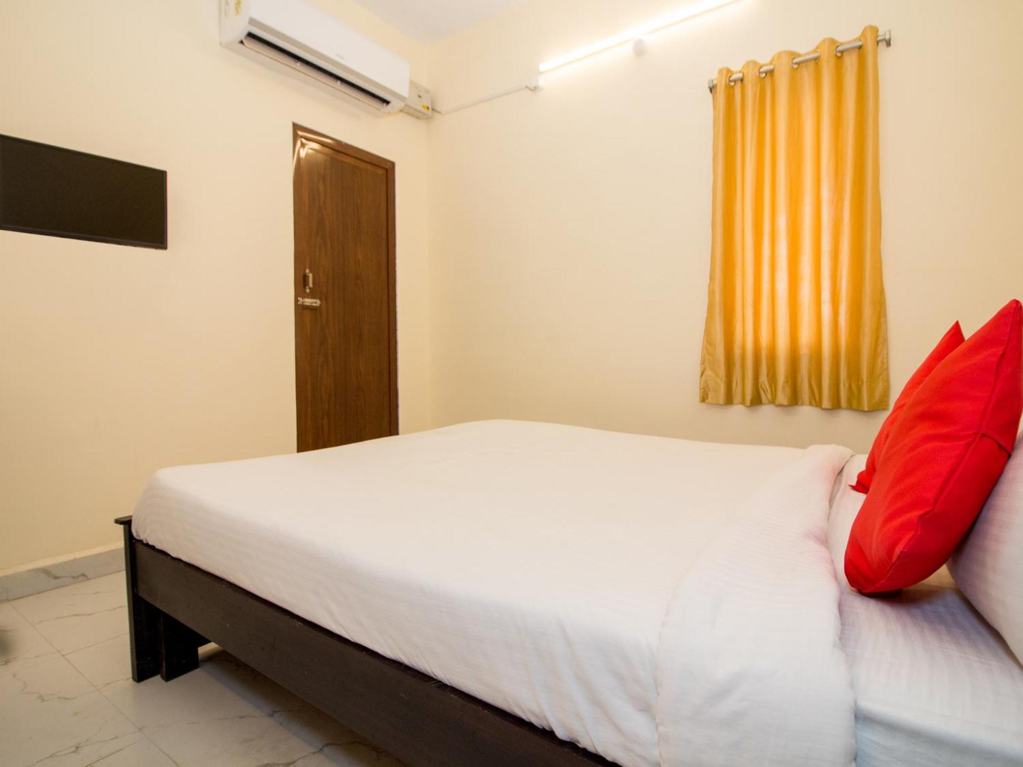 Pearl Suites Tirupati Exterior photo