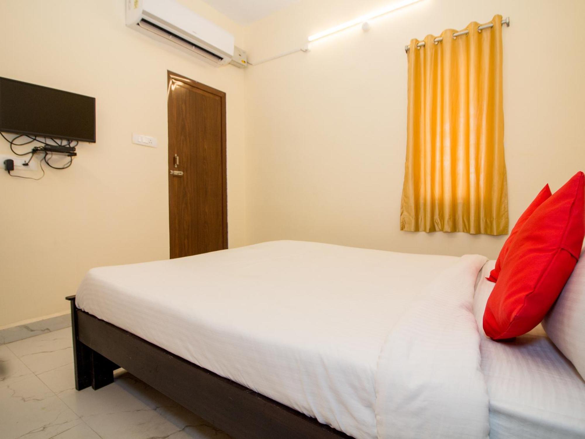 Pearl Suites Tirupati Exterior photo